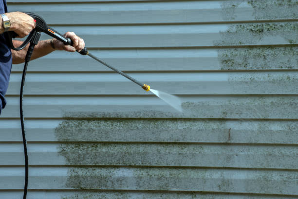 Best Animal Enclosure Cleaning  in Eglin Af, FL